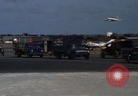 Standbild Flugzeuge Vietnam, 1968, aus Sekunde 38 historischem Filmmaterial Videoclip 65675072135
