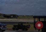 Standbild Flugzeuge Vietnam, 1968, aus Sekunde 49 historischem Filmmaterial Videoclip 65675072135