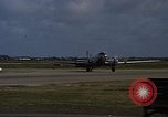 Standbild Flugzeuge Vietnam, 1968, aus Sekunde 53 historischem Filmmaterial Videoclip 65675072135
