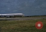 Standbild verschiedene Flugzeuge Vietnam, 1968, aus Sekunde 3 historischem Filmmaterial Videoclip 65675072136