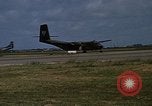 Standbild verschiedene Flugzeuge Vietnam, 1968, aus Sekunde 43 historischem Filmmaterial Videoclip 65675072136