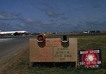Standbild verschiedene Flugzeuge Vietnam, 1968, aus Sekunde 57 historischem Filmmaterial Videoclip 65675072136