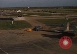 Standbild USA Flugzeuge Vietnam, 1968, aus Sekunde 56 historischem Filmmaterial Videoclip 65675072143