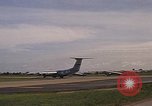 Standbild USA Flugzeuge Vietnam, 1968, aus Sekunde 21 historischem Filmmaterial Videoclip 65675072144