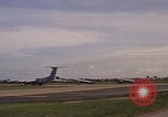 Standbild USA Flugzeuge Vietnam, 1968, aus Sekunde 30 historischem Filmmaterial Videoclip 65675072144