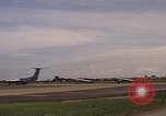 Standbild USA Flugzeuge Vietnam, 1968, aus Sekunde 35 historischem Filmmaterial Videoclip 65675072144