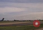 Standbild USA Flugzeuge Vietnam, 1968, aus Sekunde 43 historischem Filmmaterial Videoclip 65675072144