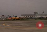 Standbild USA Flugzeuge Vietnam, 1968, aus Sekunde 7 historischem Filmmaterial Videoclip 65675072145