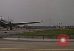 Standbild USA Flugzeuge Vietnam, 1968, aus Sekunde 16 historischem Filmmaterial Videoclip 65675072145