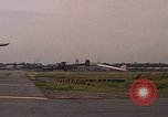 Standbild USA Flugzeuge Vietnam, 1968, aus Sekunde 54 historischem Filmmaterial Videoclip 65675072145