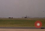 Standbild USA Flugzeuge Vietnam, 1968, aus Sekunde 61 historischem Filmmaterial Videoclip 65675072145
