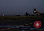 Standbild USA Flugzeuge Vietnam, 1968, aus Sekunde 31 historischem Filmmaterial Videoclip 65675072146