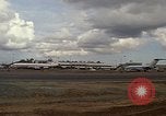 Standbild USA Flugzeuge Vietnam, 1968, aus Sekunde 18 historischem Filmmaterial Videoclip 65675072147