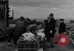 Standbild Bekämpfung Cargo Japan, 1951, aus Sekunde 10 historischem Filmmaterial Videoclip 65675072149