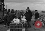 Standbild Bekämpfung Cargo Japan, 1951, aus Sekunde 16 historischem Filmmaterial Videoclip 65675072149