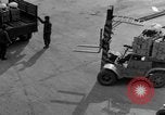 Standbild Bekämpfung Cargo Japan, 1951, aus Sekunde 35 historischem Filmmaterial Videoclip 65675072149