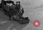 Standbild Bekämpfung Cargo Japan, 1951, aus Sekunde 44 historischem Filmmaterial Videoclip 65675072149