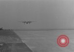 Standbild C-119 Flying Boxcar Japan, 1951, aus Sekunde 59 historischem Filmmaterial Videoclip 65675072150