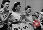 Image bébé ramper race New Jersey United States USA, 1945, de la seconde 45 séquences d'archives historiques vidéo 65675072163