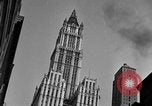 Immagine di Detergente per vetri New York City USA, 1945, secondo 25 filmato di repertorio 65675072164