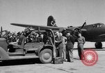 Standbild Eddie Rickenbacker Europa, 1944, aus Sekunde 7 historischem Filmmaterial Videoclip 65675072176