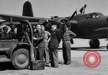 Standbild Eddie Rickenbacker Europa, 1944, aus Sekunde 20 historischem Filmmaterial Videoclip 65675072176