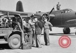 Standbild Eddie Rickenbacker Europa, 1944, aus Sekunde 26 historischem Filmmaterial Videoclip 65675072176