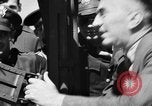 Standbild Eddie Rickenbacker Europa, 1944, aus Sekunde 49 historischem Filmmaterial Videoclip 65675072176