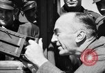 Standbild Eddie Rickenbacker Europa, 1944, aus Sekunde 56 historischem Filmmaterial Videoclip 65675072176