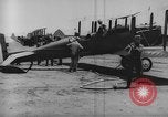 Immagine di Mid-air refuelling San Diego California USA, 1923, secondo 42 filmato di repertorio 65675072184