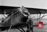 Standbild Curtiss P-1Hawk Ausübung an-4 Michigan United States USA, 1926, aus Sekunde 17 historischem Filmmaterial Videoclip 65675072198