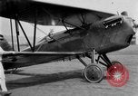 Standbild Curtiss P-1Hawk Ausübung an-4 Michigan United States USA, 1926, aus Sekunde 27 historischem Filmmaterial Videoclip 65675072198