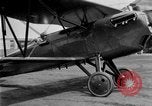Standbild Curtiss P-1Hawk Ausübung an-4 Michigan United States USA, 1926, aus Sekunde 29 historischem Filmmaterial Videoclip 65675072198