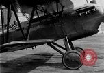 Standbild Curtiss P-1Hawk Ausübung an-4 Michigan United States USA, 1926, aus Sekunde 31 historischem Filmmaterial Videoclip 65675072198