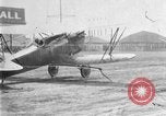 Standbild Curtiss P-1Hawk Ausübung an-4 Michigan United States USA, 1926, aus Sekunde 38 historischem Filmmaterial Videoclip 65675072198
