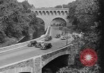 Image navetteurs roulant à Washington DC sur Rock Creek Parkway Washington DC USA, 1935, de la seconde 3 séquences d'archives historiques vidéo 65675072204