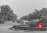 Image navetteurs roulant à Washington DC sur Rock Creek Parkway Washington DC USA, 1935, de la seconde 10 séquences d'archives historiques vidéo 65675072204