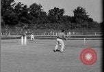 Image navetteurs roulant à Washington DC sur Rock Creek Parkway Washington DC USA, 1935, de la seconde 52 séquences d'archives historiques vidéo 65675072204