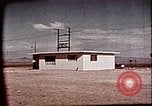 Standbild Operation Cue nukleare Testvorbereitungen Nevada United States USA, 1955, aus Sekunde 27 historischem Filmmaterial Videoclip 65675072220