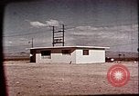 Standbild Operation Cue nukleare Testvorbereitungen Nevada United States USA, 1955, aus Sekunde 29 historischem Filmmaterial Videoclip 65675072220