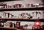 Standbild Operation Cue nukleare Test Lebensmittelbehälter Nevada United States USA, 1955, aus Sekunde 20 historischem Filmmaterial Videoclip 65675072221
