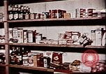 Standbild Operation Cue nukleare Test Lebensmittelbehälter Nevada United States USA, 1955, aus Sekunde 23 historischem Filmmaterial Videoclip 65675072221