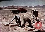 Standbild Operation Cue nukleare Test Lebensmittelbehälter Nevada United States USA, 1955, aus Sekunde 45 historischem Filmmaterial Videoclip 65675072221
