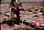 Standbild Evaluierung der Operation Cue nukleare Sprengwirkung Nevada United States USA, 1955, aus Sekunde 61 historischem Filmmaterial Videoclip 65675072224