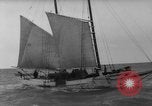 Standbild oyster Fischerei New Jersey United States USA, 1946, aus Sekunde 9 historischem Filmmaterial Videoclip 65675072232