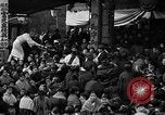 Standbild große Volksmengen Meguro Japan, 1933, aus Sekunde 32 historischem Filmmaterial Videoclip 65675072245