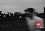 Standbild jährliche Cross Country Rennen Eton England, 1933, aus Sekunde 25 historischem Filmmaterial Videoclip 65675072246