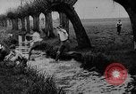 Standbild jährliche Cross Country Rennen Eton England, 1933, aus Sekunde 32 historischem Filmmaterial Videoclip 65675072246