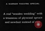 Image mariage en bois Washington State United States USA, 1933, de la seconde 4 séquences d'archives historiques vidéo 65675072252