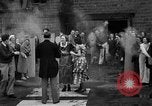 Image mariage en bois Washington State United States USA, 1933, de la seconde 47 séquences d'archives historiques vidéo 65675072252